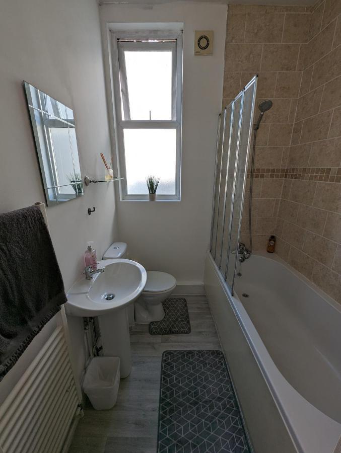 1 Bedroom Flat In Gravesend Dış mekan fotoğraf